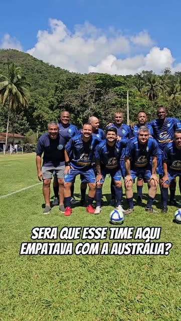 Craques no jogo de inauguração